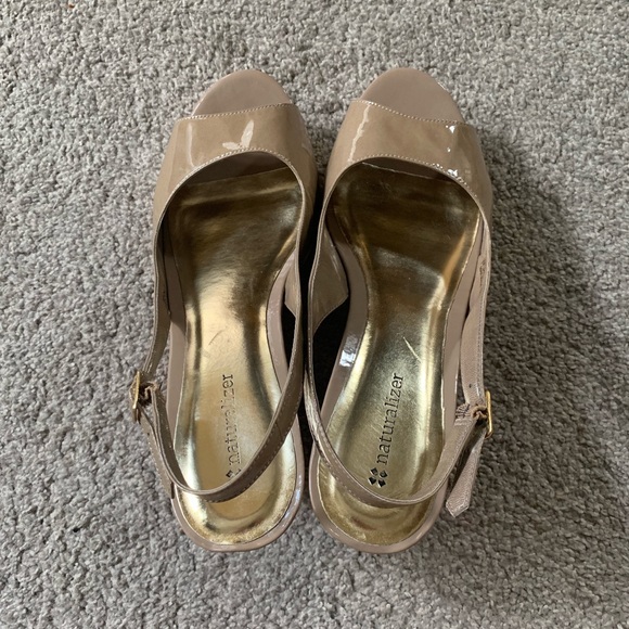 Fun Naturalizer wedges - Picture 4 of 5